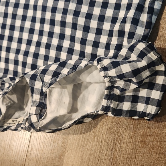 Abercrombie Kids Navy and White Gingham Open Shoulder Top. Size 10/12 - Picture 2 of 5